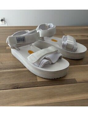 Suicoke White Strap Platform Sandals Sz 4.5 EU 36